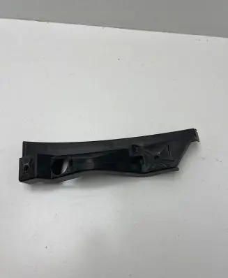 Volkswagen Touran I Front bumper mounting bracket 1T0807889a