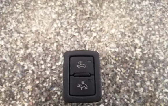 Audi A6 S6 C6 4F Alarm switch 4F0962109 4F0959527