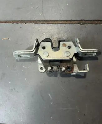 Jaguar XF X250 Seat back rest lock catch 8X23613D61AA