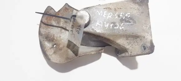 Mercedes-Benz E W210 Engine mounting bracket 6042230004