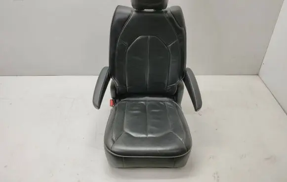 Chrysler Pacifica Second row seats 