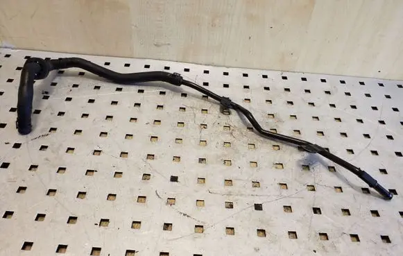 Volkswagen PASSAT B7 Engine coolant pipe/hose 5K0121070C