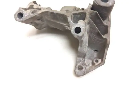 Volvo S80 Engine mounting bracket 30681951 6G926F030BA