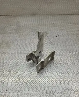 Radiator support slam panel bracket
