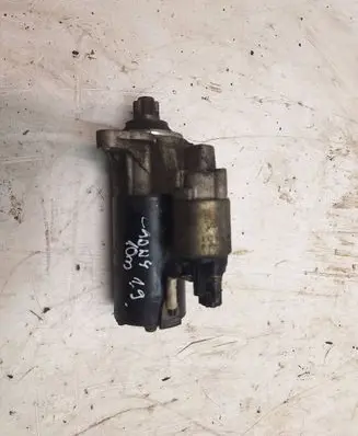 Volkswagen Caddy Starter motor