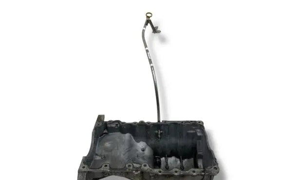 Jaguar XE Oil sump G4D36706AC D04YA