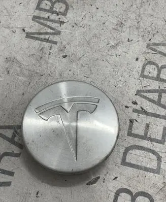 Tesla Model S Original wheel cap 600587900A