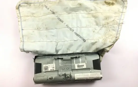 Skoda Octavia Mk3 (5E) Knee airbag 5G1880841C T5G0841 40372572232