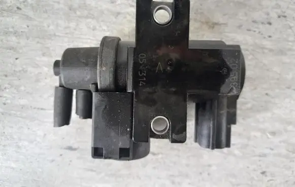 Toyota Avensis T250 Valve 