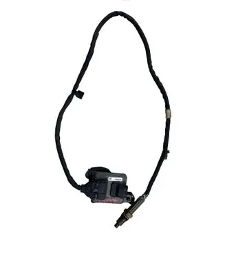 Volkswagen PASSAT B8 Lambda probe sensor 04L907805C