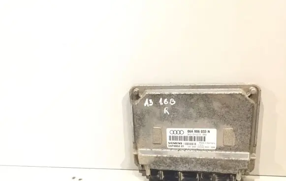 Audi A3 S3 8L Engine control unit/module 06A906033N