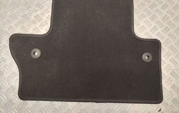 Volvo V60 Rear floor mat 31267680