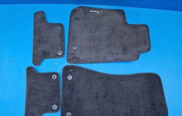 Alfa Romeo Brera Car floor mat set 50903212
