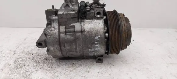 Mercedes-Benz Vito Viano W638 Air conditioning (A/C) compressor (pump) A0002303911