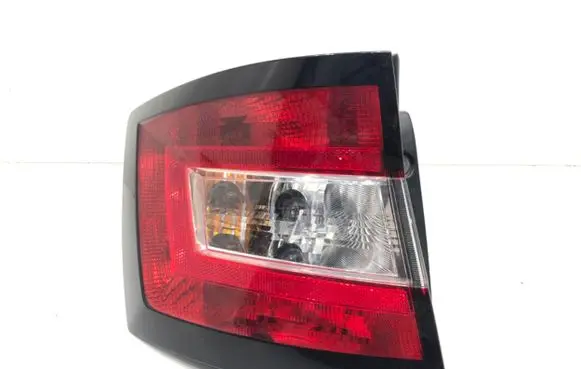 Skoda Fabia Mk3 (NJ) Rear/tail lights 6V9945095