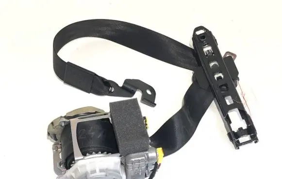 Audi Q5 SQ5 Front seatbelt 3066322