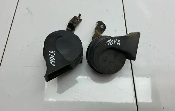 Opel Mokka Horn signal 95066879