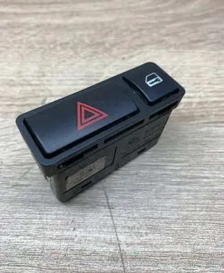 BMW 3 E46 Hazard light switch 8368920