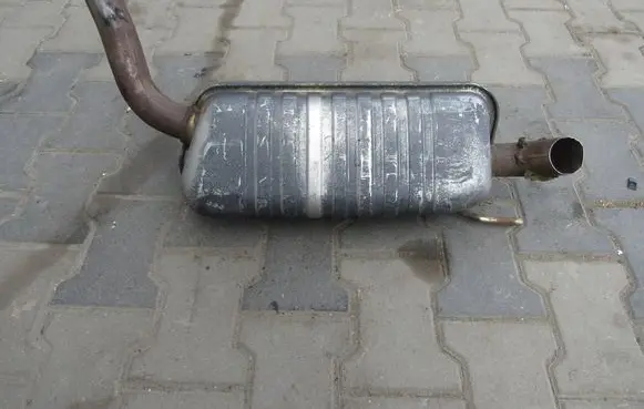 Mercedes-Benz S W220 Muffler/silencer 2204910800