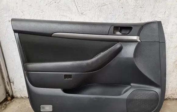 Toyota Avensis T250 Front door card panel trim 6762405040 6762005560B0 368FL94