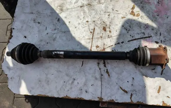 Volkswagen Golf VII Front driveshaft 5Q0407272BT