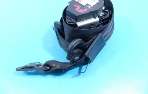 Audi Q7 4L Front seatbelt 4L1857705 IMPRK1294341