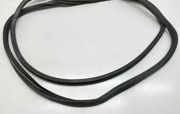 Volkswagen Transporter - Caravelle T5 Sliding door rubber seal 