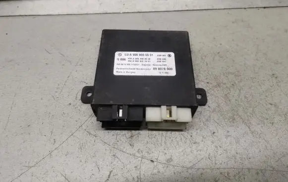 Mercedes-Benz Sprinter W906 Comfort/convenience module A9069005501