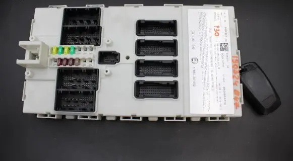 BMW 3 F30 F35 F31 Other control units/modules 6843901 10681811 684390