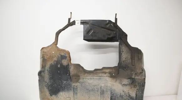 Volkswagen Transporter - Caravelle T4 Engine splash shield/under tray