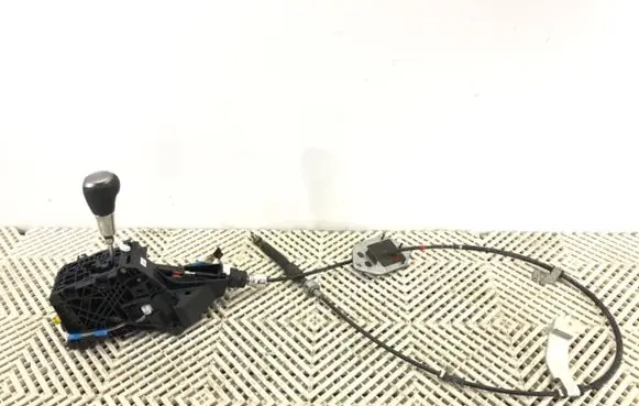 Toyota RAV 4 (XA40) Gear shift rod 