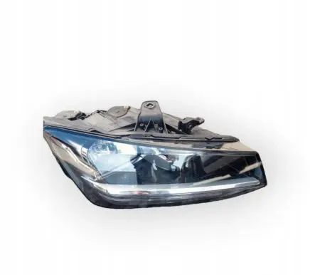 Audi Q2 - Headlight/headlamp 81A941004
