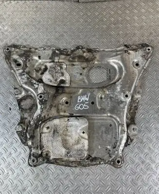 BMW X5 G05 Engine splash shield/under tray 687806804 269200558R 6979068