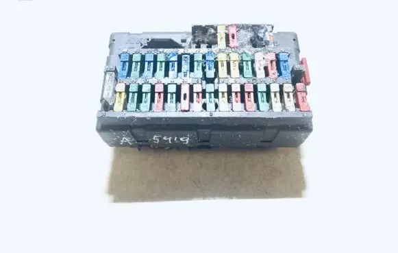 Lancia Zeta Fuse box set 9453478380