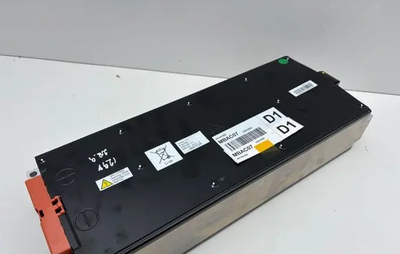 Peugeot 3008 III Hybrid / Electric Car Battery Cell 9867902880
