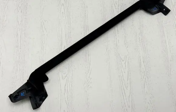 BMW i4 Rubber seal rear door window/glass 7482952