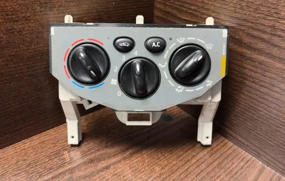 Renault Trafic II (X83) Climate control unit W964098P