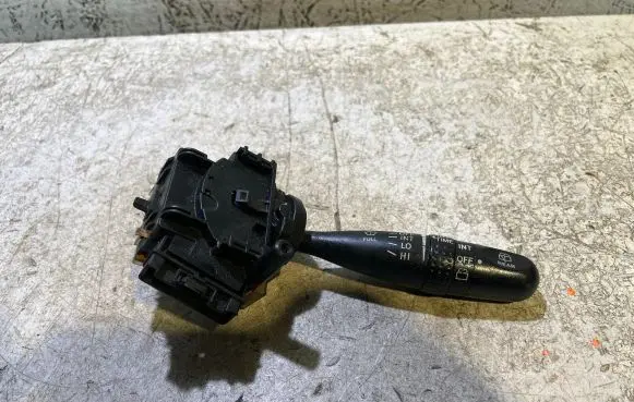 Toyota Corolla E120 E130 Wiper control stalk 02290 171738