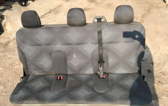 Renault Trafic II (X83) Third row seats 