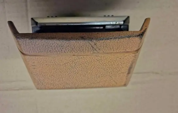 Mercedes-Benz W123 Rear door ashtray 557588