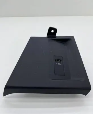 BMW X1 F48 F49 USB socket connector 9292744