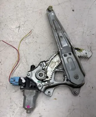 Subaru Outback (BS) Rear window lifting mechanism without motor 