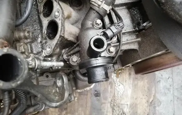 Mercedes-Benz A W168 Engine coolant pipe/hose