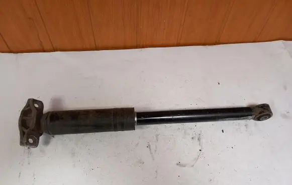 Opel Astra J Rear shock absorber/damper 13412740