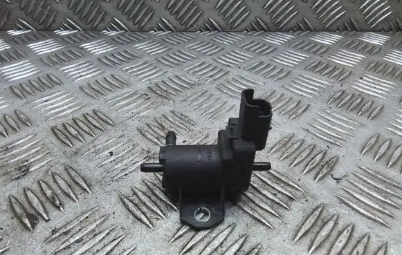 Citroen Berlingo Vacuum valve 9688124580