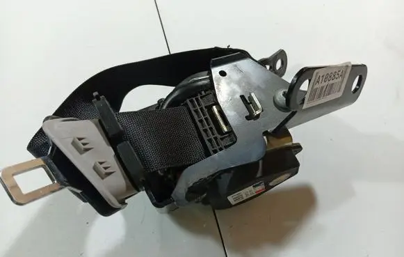 Mercedes-Benz CLS C219 Rear seatbelt 602953000