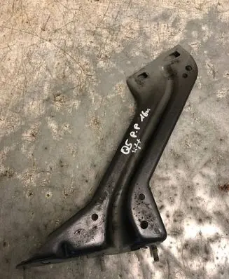 Audi Q5 SQ5 Fender mounting bracket 8R0821136-BILI 8R0821136
