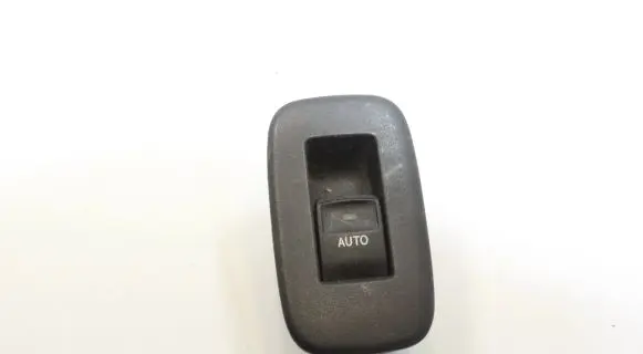 Toyota Auris 150 Electric window control switch