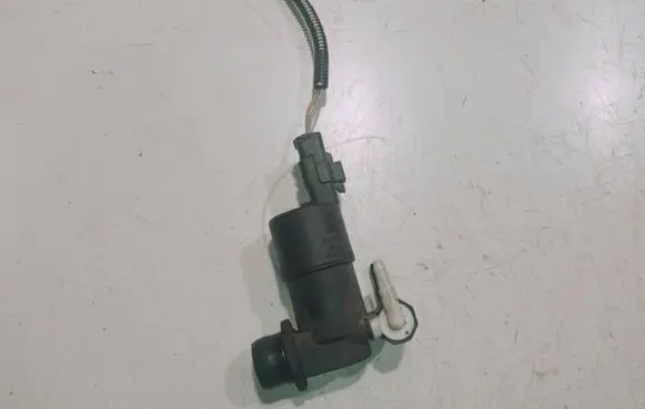 Renault Espace IV Windscreen/windshield washer pump 8200194414