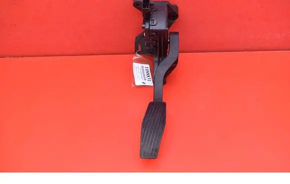 Opel Meriva A Accelerator throttle pedal 93335443DA
